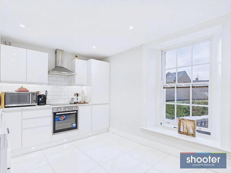 Apt 4 78 Canal Street