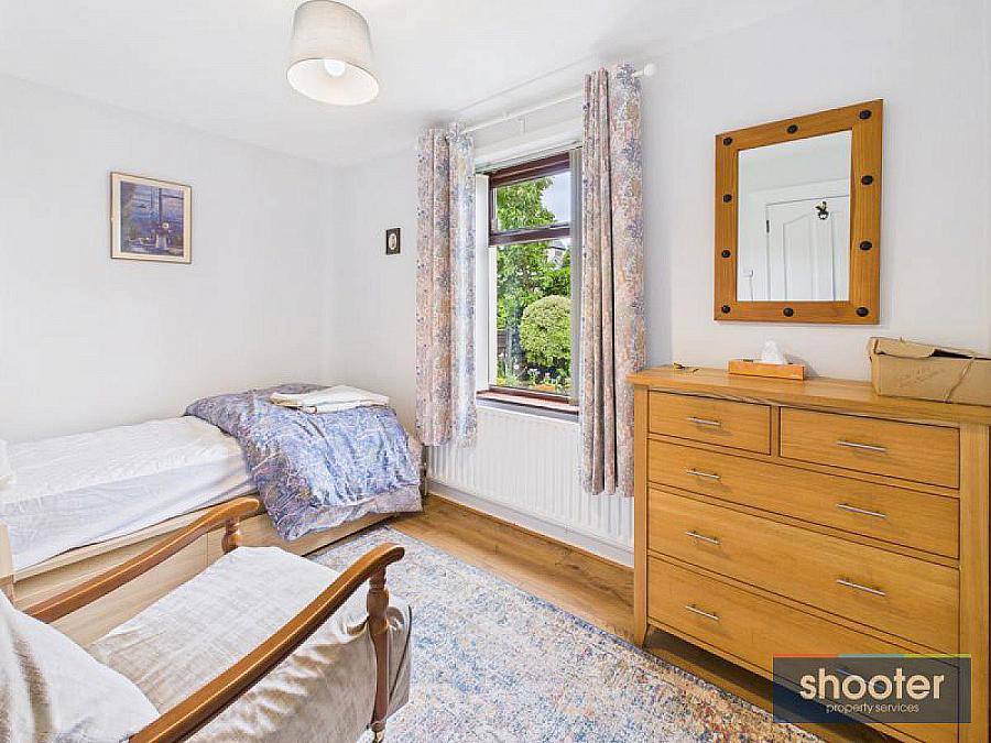1a Newry Road
