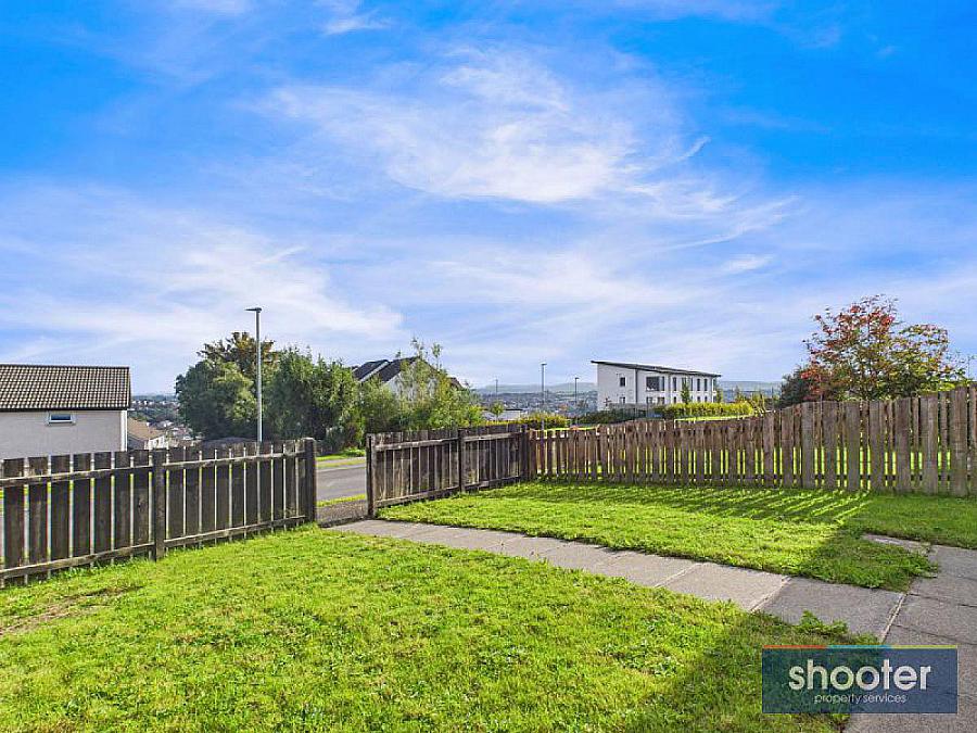 11 Springfarm Heights