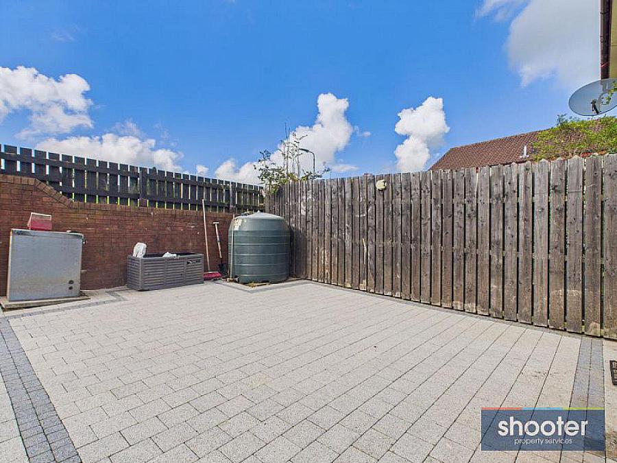 11 Springfarm Heights