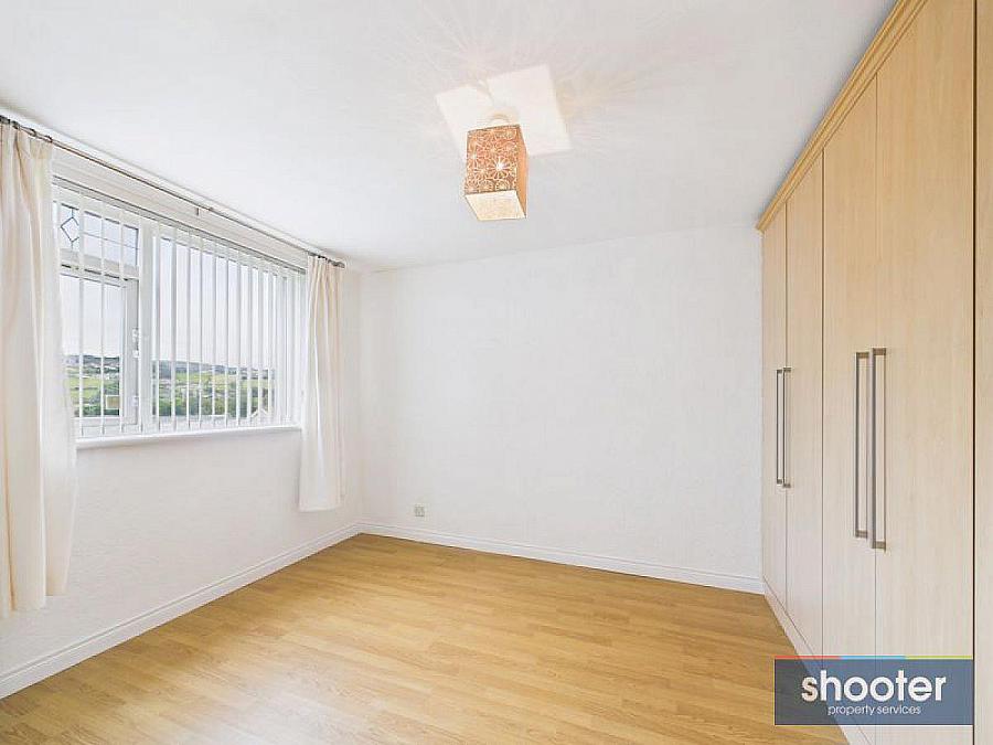 25 Toragh Park