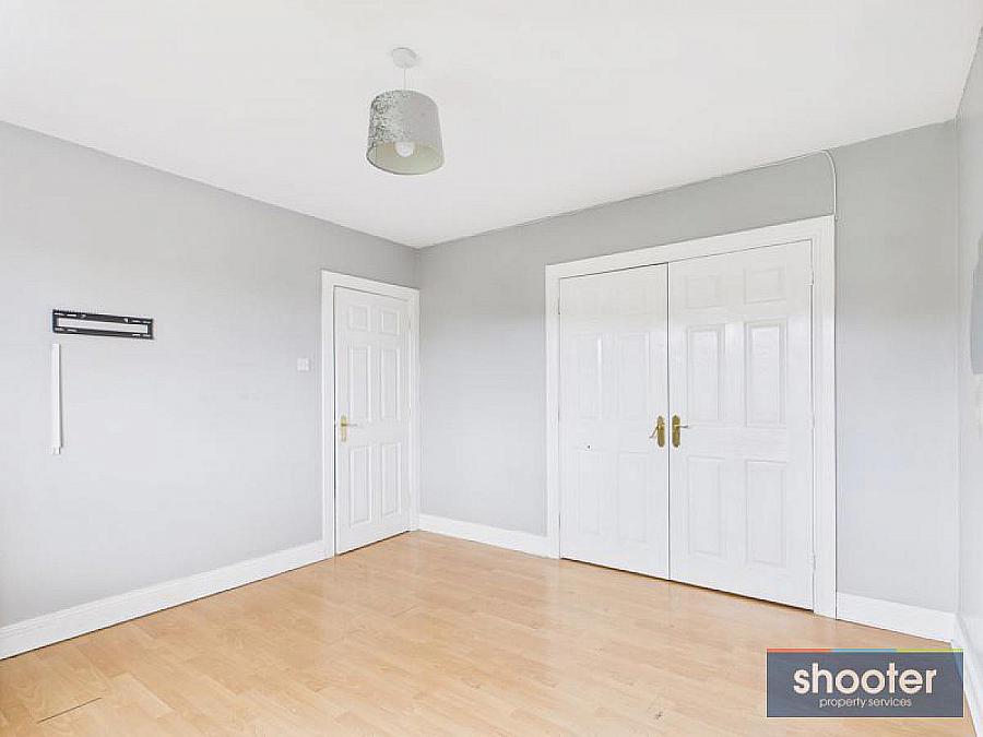 2 Brookview Close