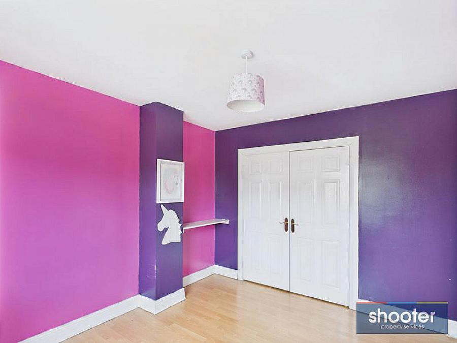 2 Brookview Close