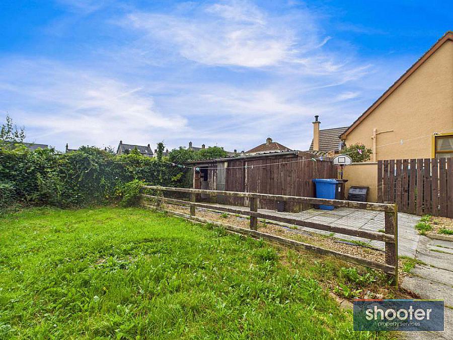 2 Brookview Close