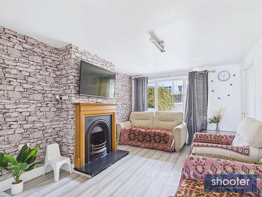 17 Violet Hill Avenue