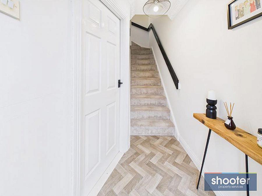 12 Blackthorn Grange