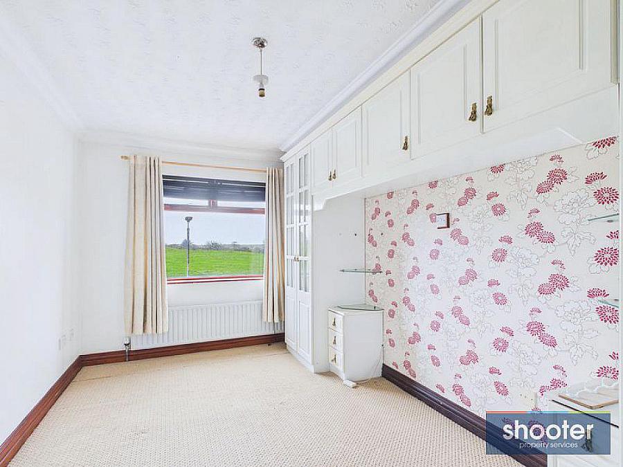 17 College Square East