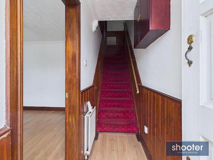 17 College Square East