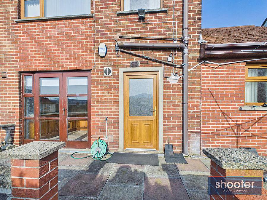 4 Mountain View Drive