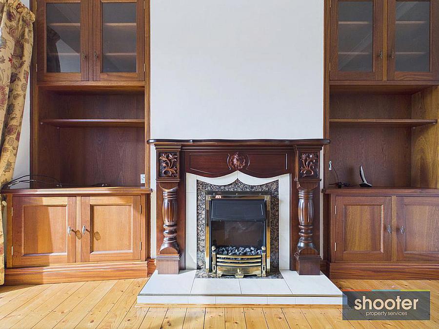 4 Beechmount Park