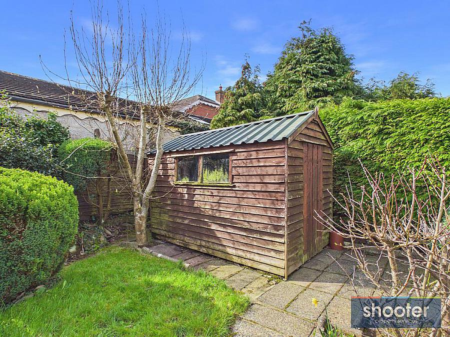 4 Beechmount Park