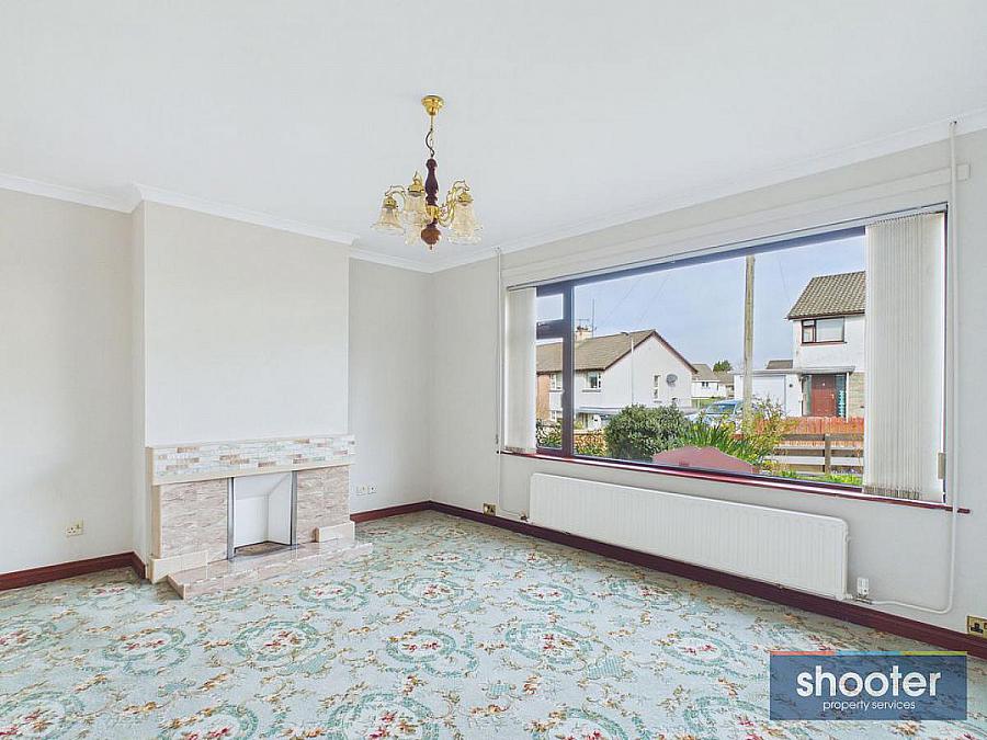 4 Beechmount Park