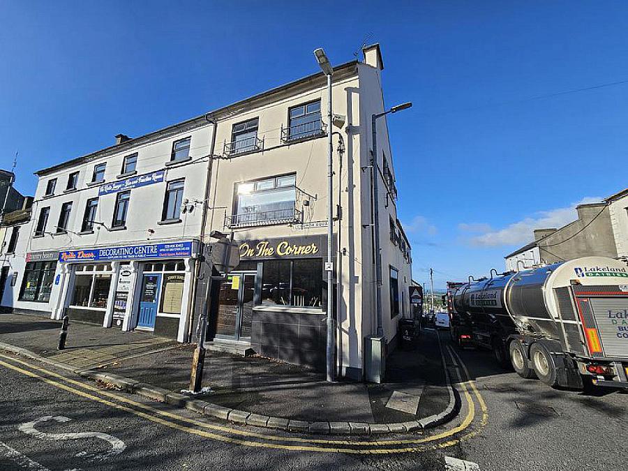 1 & 1A Church Square