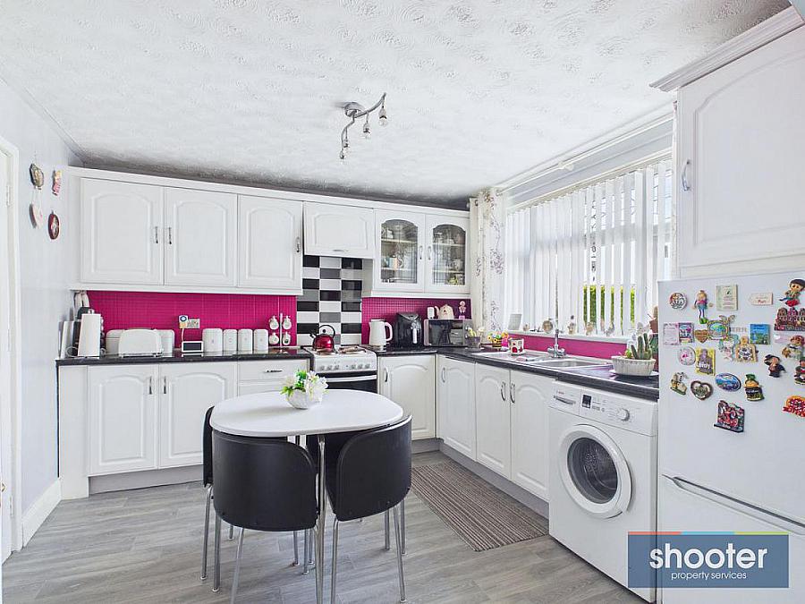 15 Violet Hill Avenue