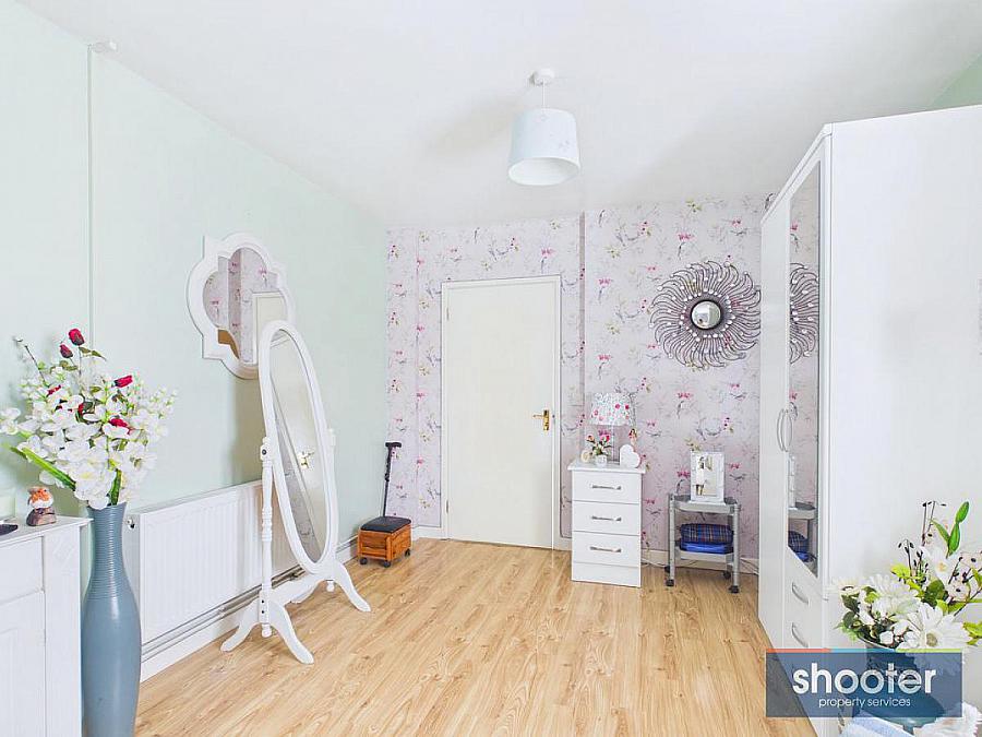 15 Violet Hill Avenue