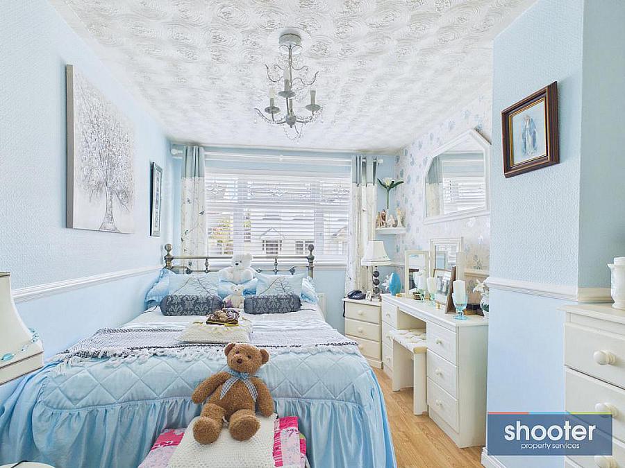 15 Violet Hill Avenue