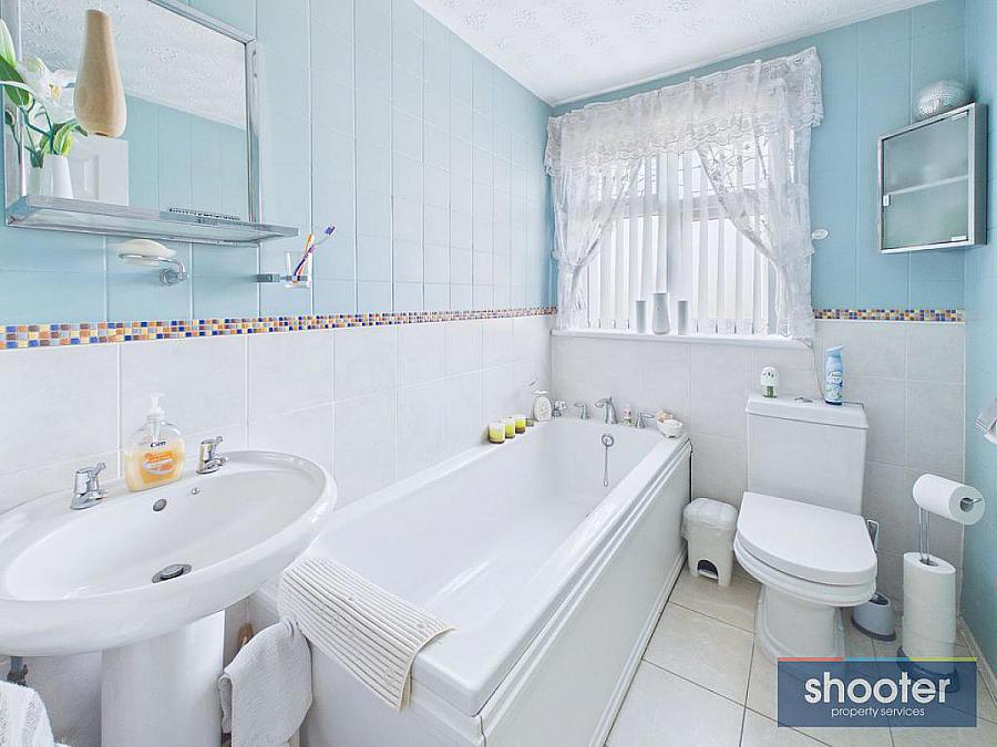 15 Violet Hill Avenue