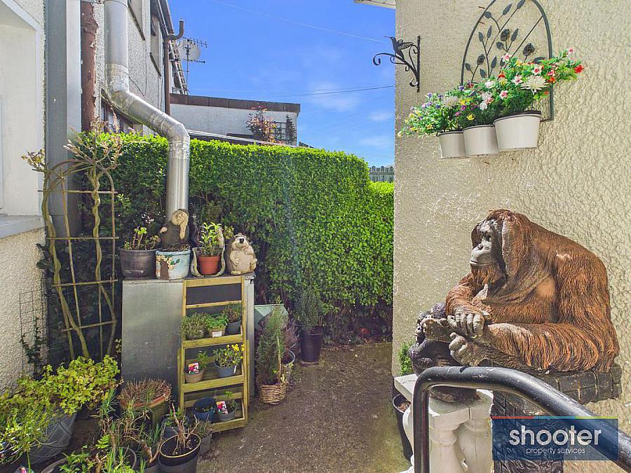 15 Violet Hill Avenue