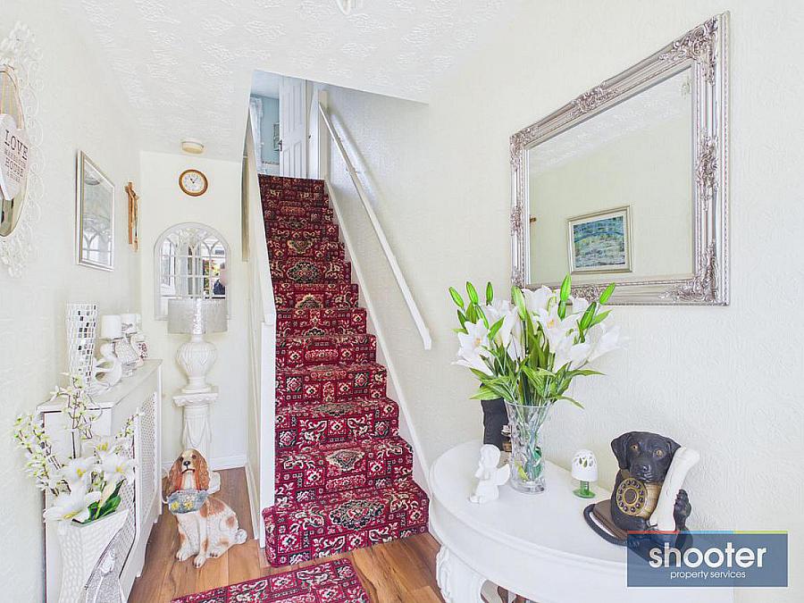 15 Violet Hill Avenue