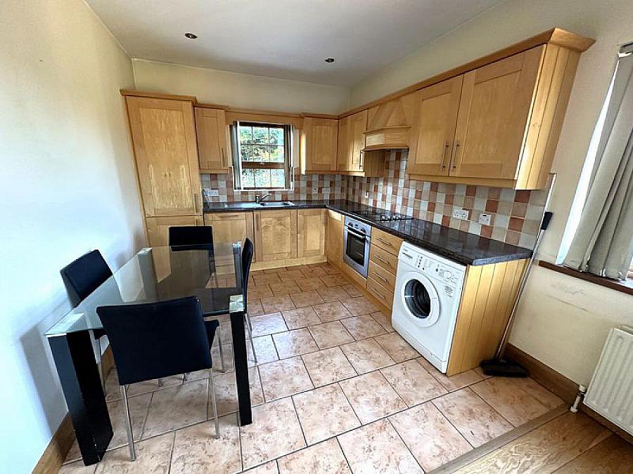 8 Dromore Court Upper Dromore Road