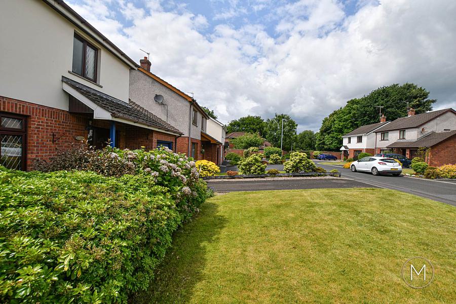 7 Vicarage Gardens