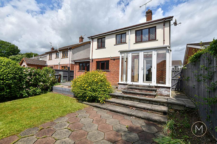 7 Vicarage Gardens