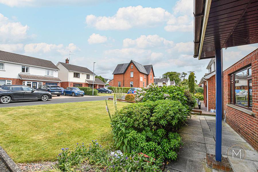 7 Vicarage Gardens