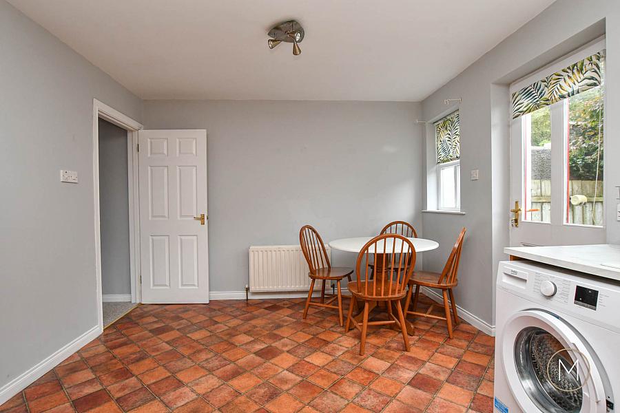 11 Riverside Mews 11 Riverside Mews