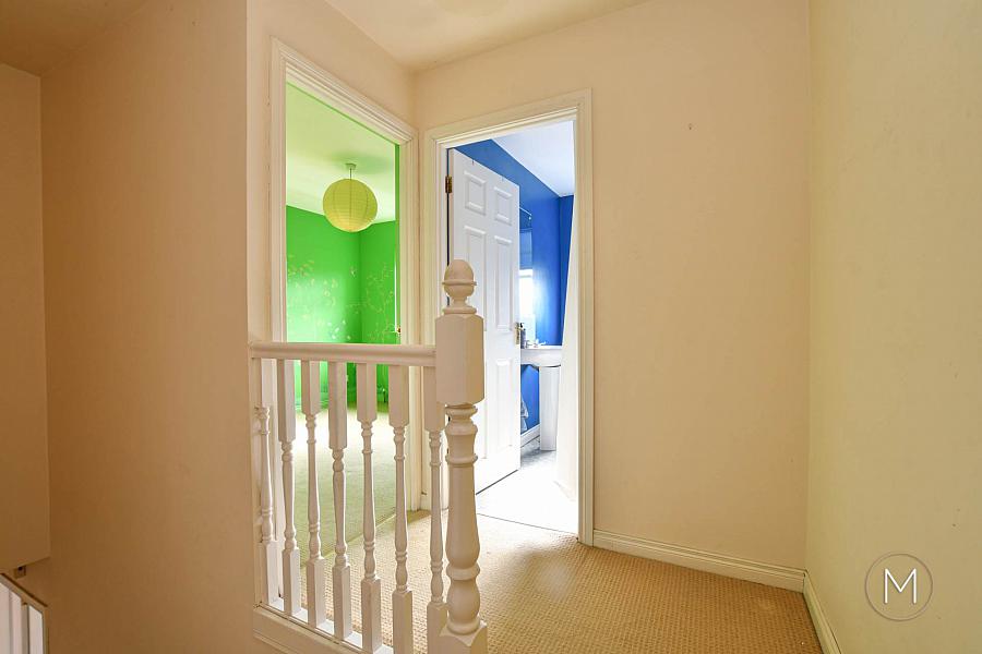 11 Riverside Mews