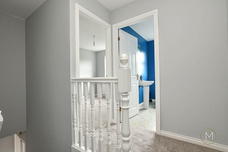 11 Riverside Mews 11 Riverside Mews
