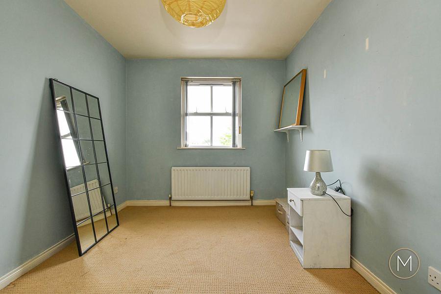 11 Riverside Mews