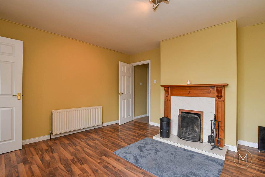 11 Riverside Mews