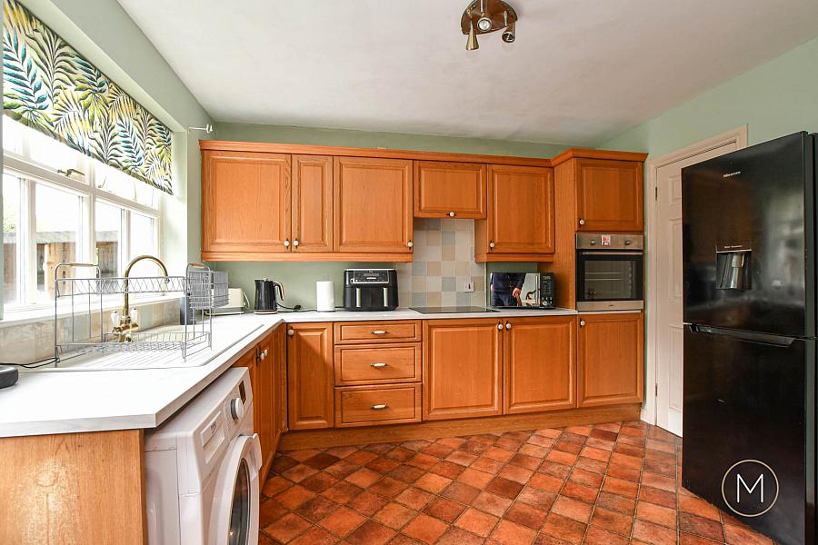 11 Riverside Mews