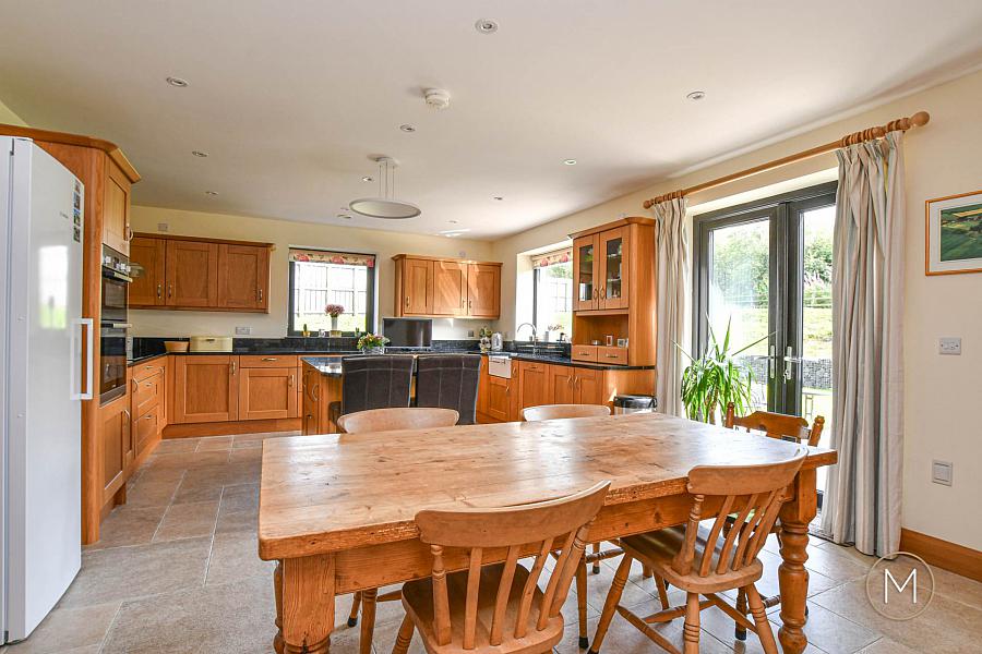 4 Nursery Grove