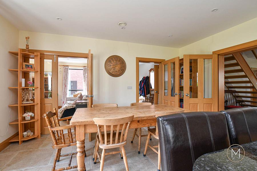 4 Nursery Grove
