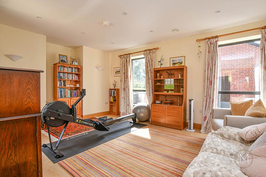 4 Nursery Grove
