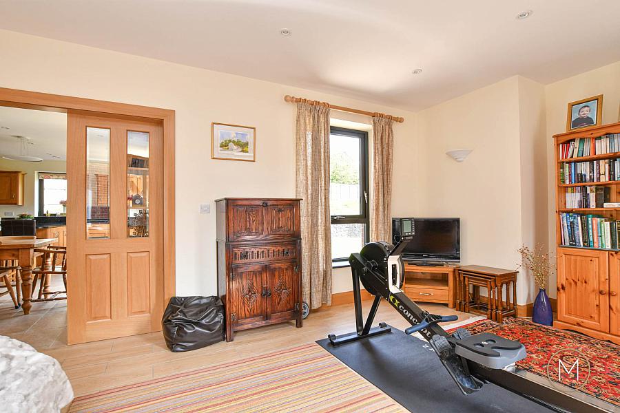 4 Nursery Grove