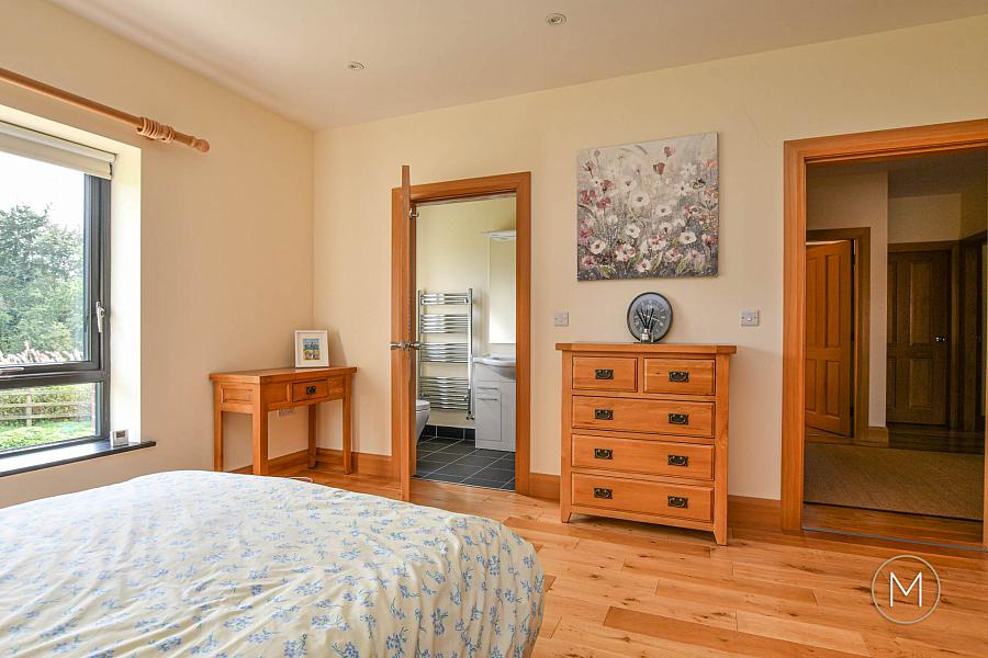 4 Nursery Grove