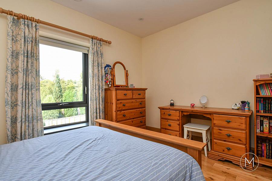 4 Nursery Grove