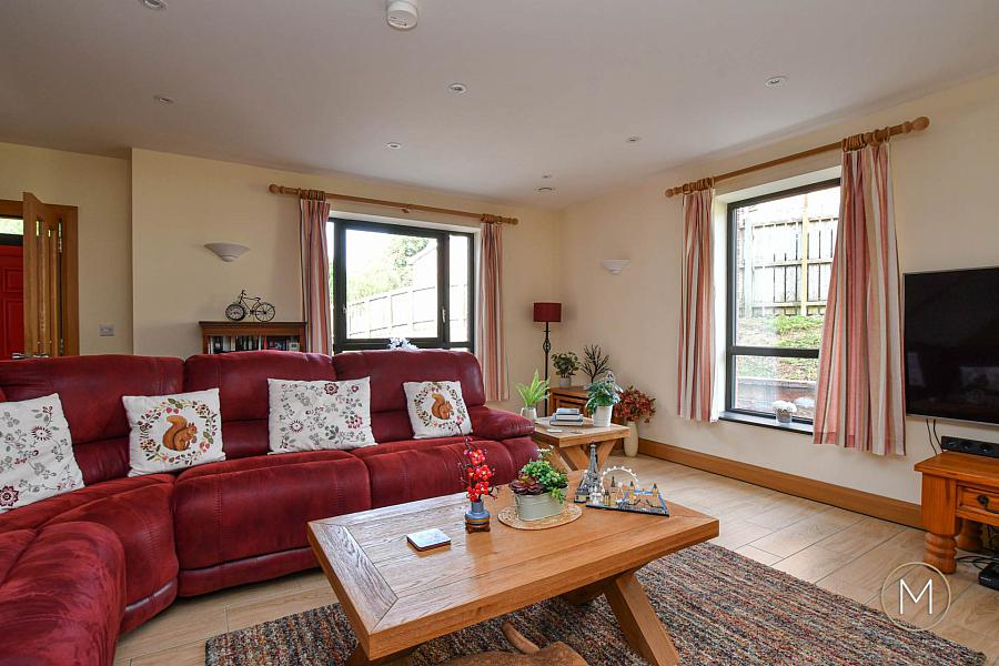 4 Nursery Grove