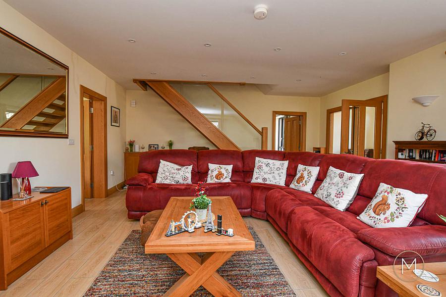 4 Nursery Grove