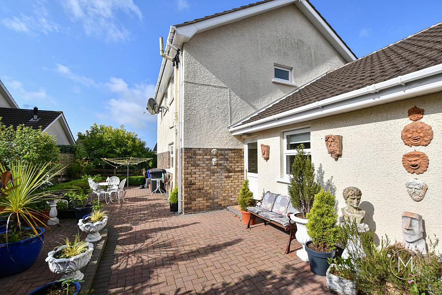 213 Brantwood Gardens