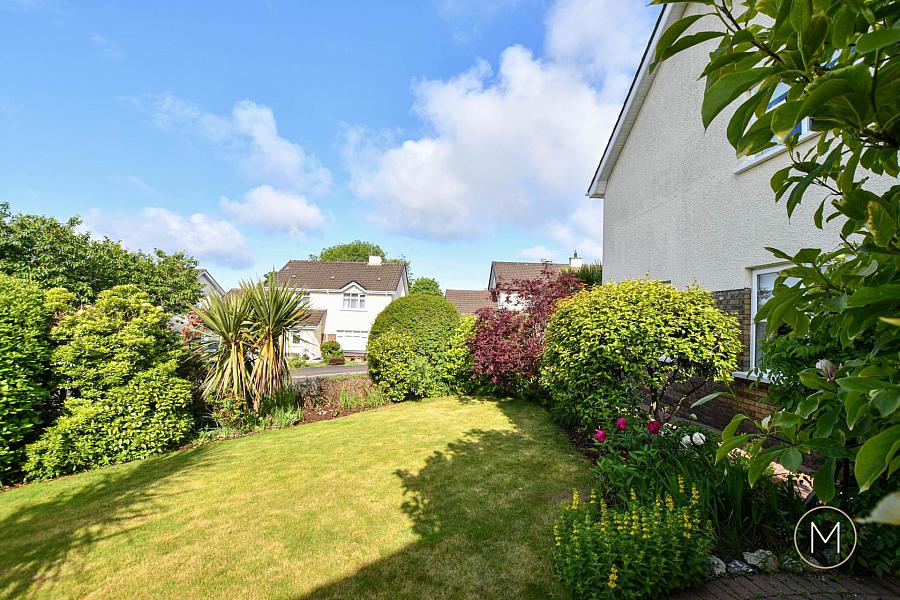 213 Brantwood Gardens