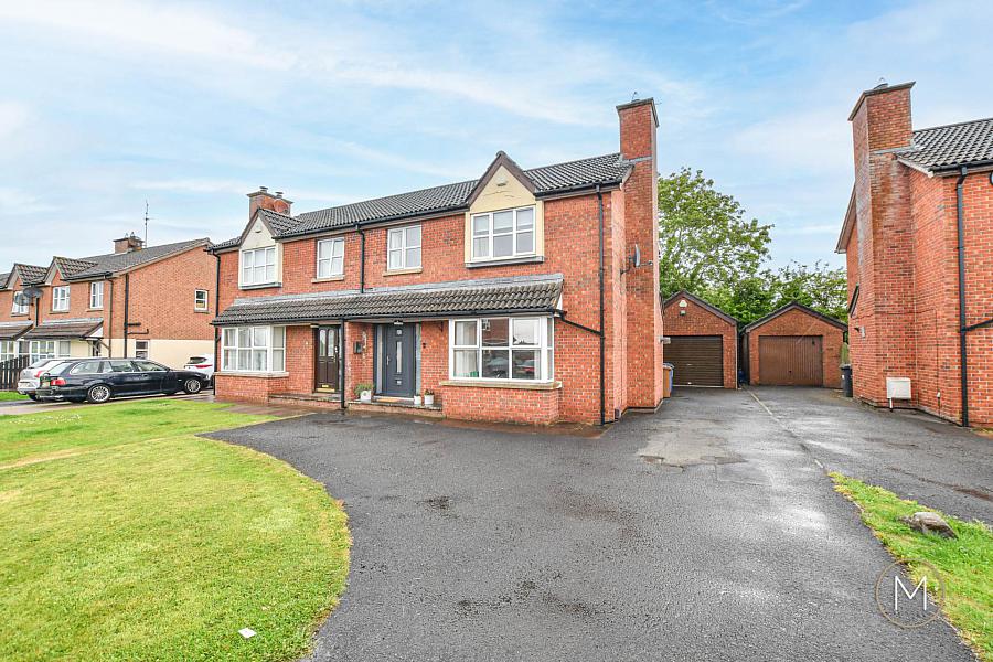 56 Meadowlands