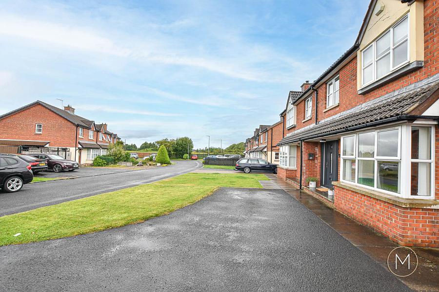 56 Meadowlands