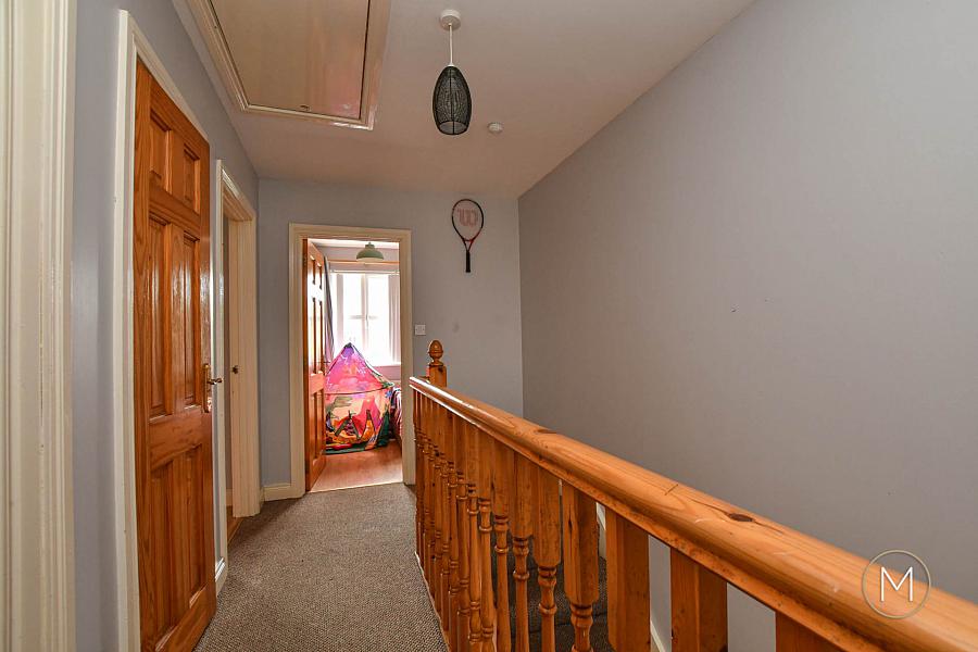263 Bush Manor