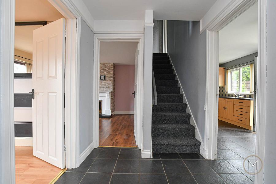 43 Oakdale Manor