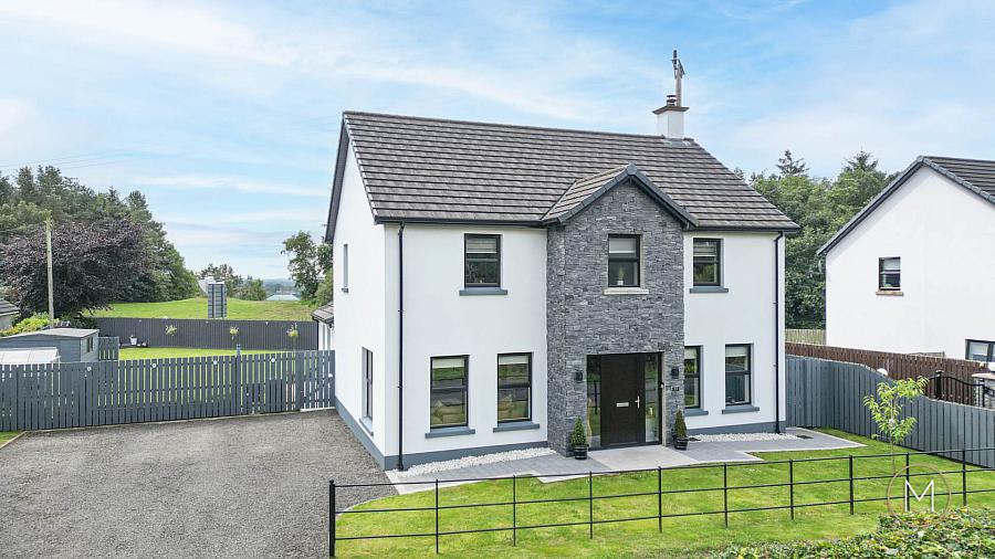 85 Niblock Road