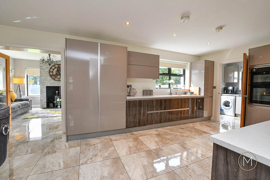 85 Niblock Road