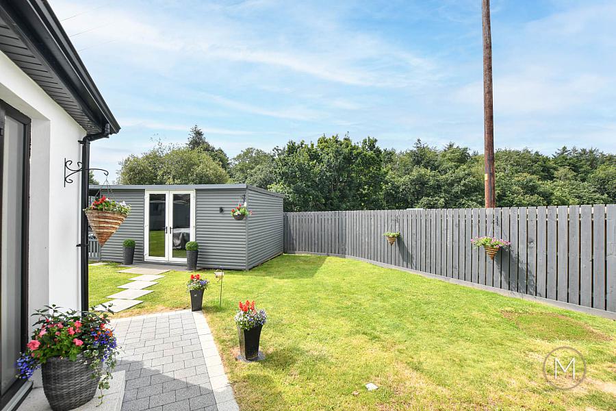 85 Niblock Road
